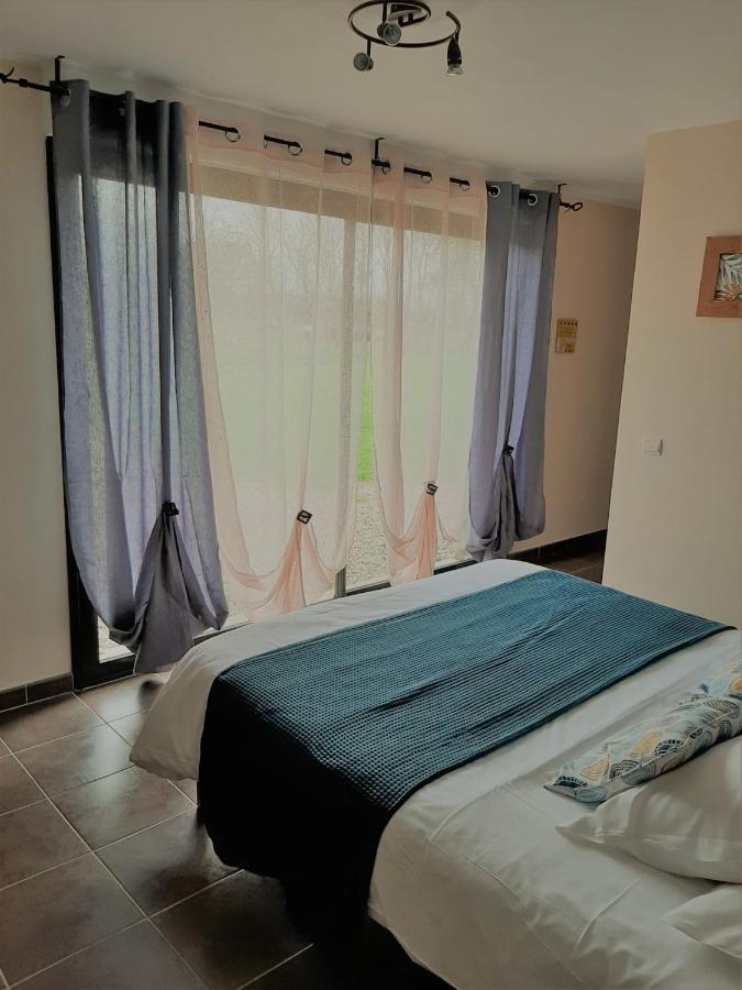 Les Pierres De Petreval - La Grange Bed & Breakfast Mentheville ภายนอก รูปภาพ